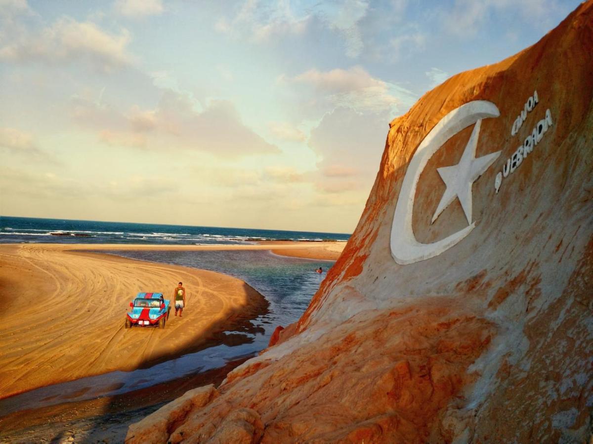 Subindo As Dunas Chales Canoa Quebrada Eksteriør billede
